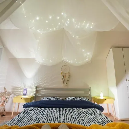 Dragonfly With Garden & Free Private Parking
